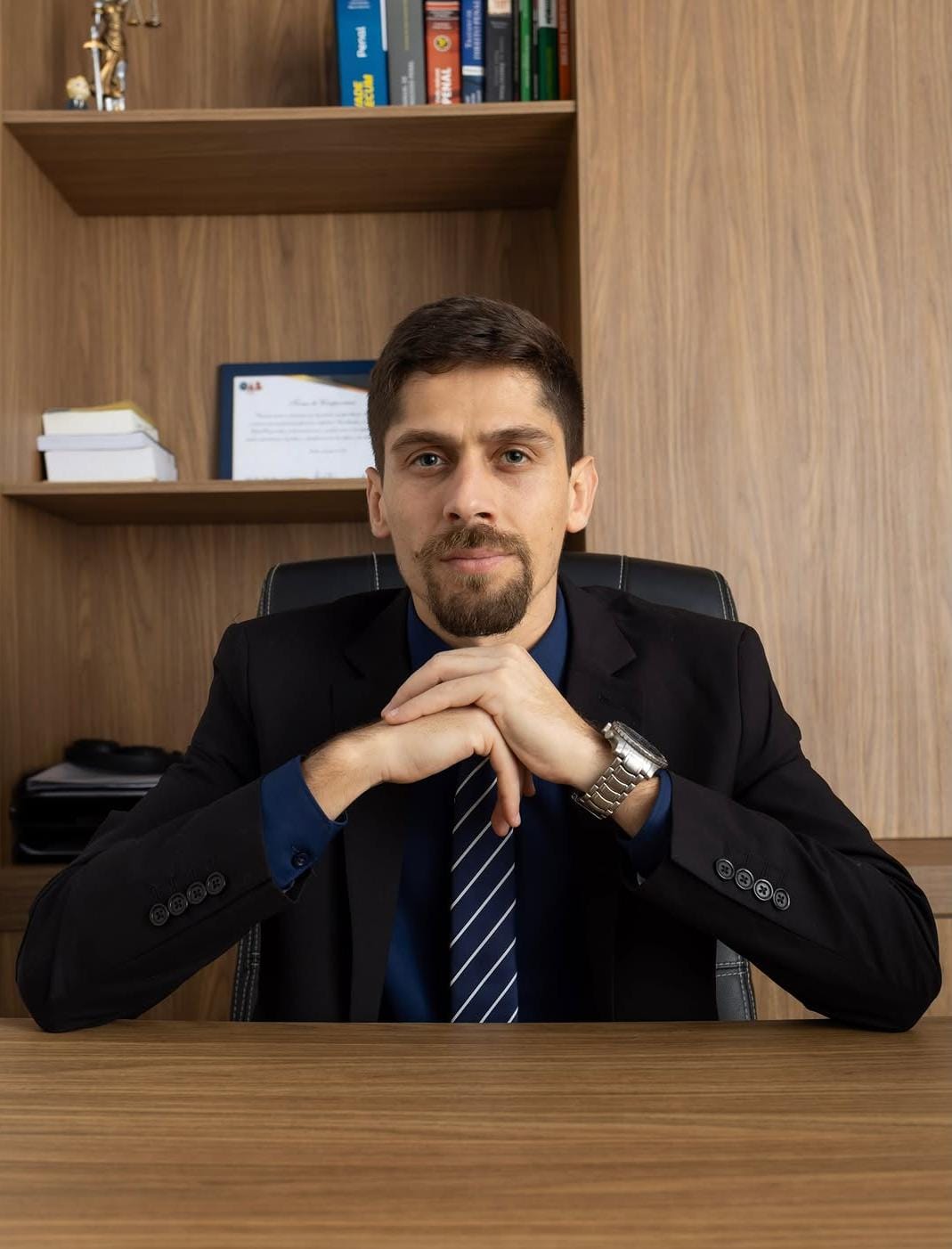 Diego Rene Dalla Libera em seu escritório